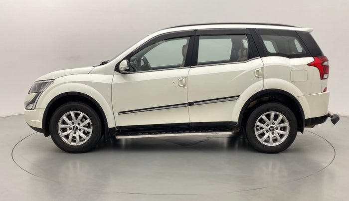 2019 Mahindra XUV500 W9, Diesel, Manual, 66,576 km, Left Side