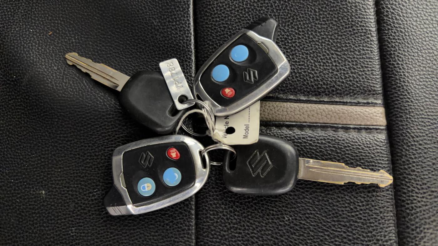 2019 Maruti Alto K10 LXI, Petrol, Manual, 41,520 km, Key Close Up