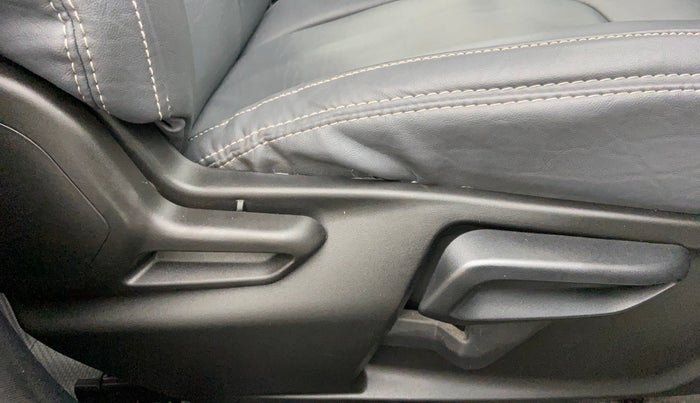2021 Tata Tiago XZA PLUS PETROL, Petrol, Automatic, 29,314 km, Driver Side Adjustment Panel