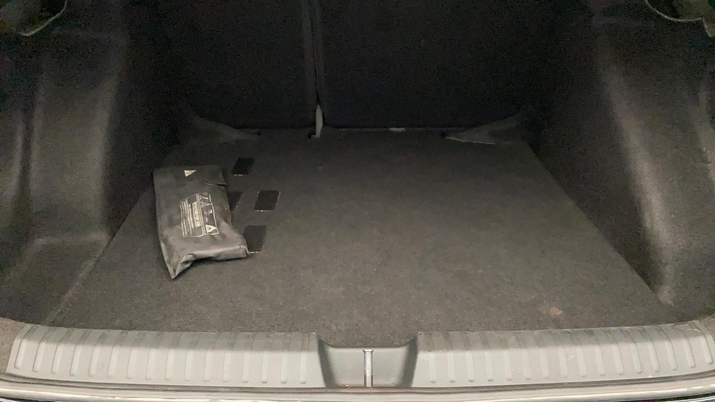 2023 Volkswagen VIRTUS TOPLINE TSI 1.0 AT, Petrol, Automatic, 59,729 km, Boot Inside