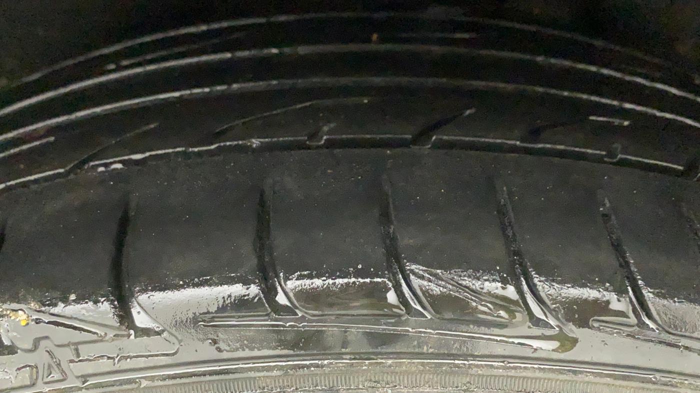 2018 Ford Ecosport TITANIUM + 1.5L DIESEL, Diesel, Manual, 96,134 km, Left Rear Tyre Tread
