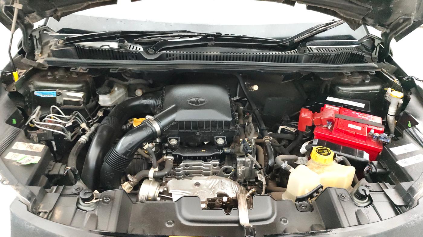 2022 Tata NEXON XZA PLUS PETROL, Petrol, Automatic, 20,300 km, Engine View