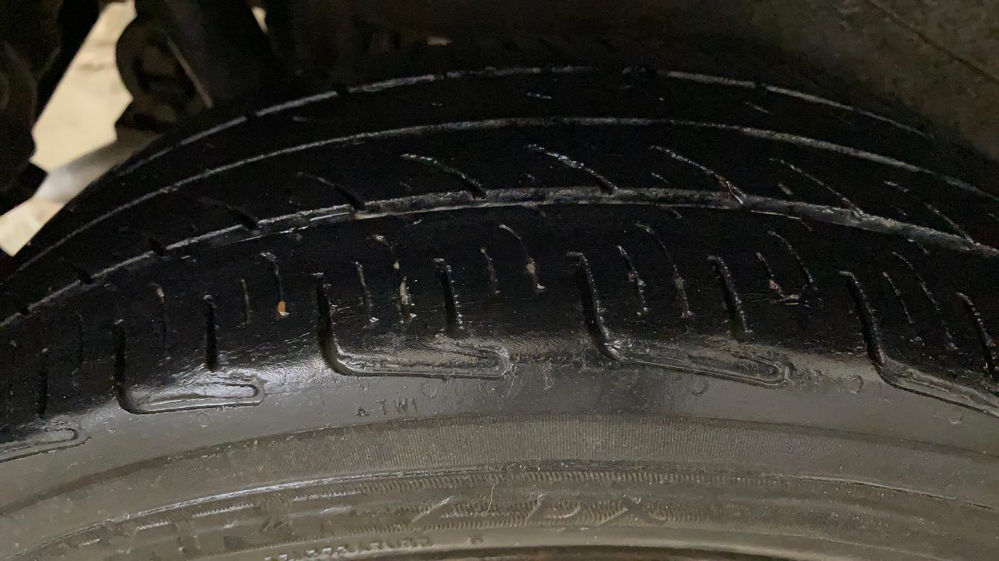 2018 Maruti Wagon R 1.0 VXI, Petrol, Manual, 58,511 km, Right Rear Tyre Tread
