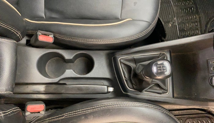 2015 Hyundai Elite i20 SPORTZ 1.2, Petrol, Manual, 77,074 km, Gear Lever