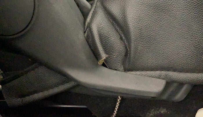 2018 Maruti Swift LXI, Petrol, Manual, 35,548 km, Driver Side Adjustment Panel