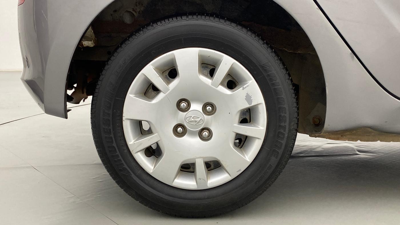 2014 Hyundai i20 MAGNA O 1.2, Petrol, Manual, 84,953 km, Right Rear Wheel