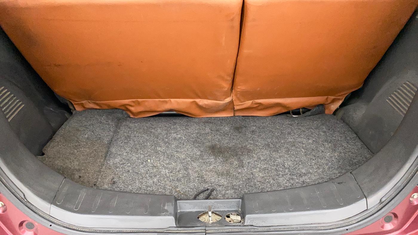 2011 Maruti Wagon R 1.0 VXI, Petrol, Manual, 82,149 km, Boot Inside