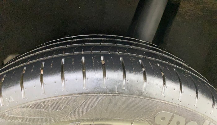 2021 Toyota Glanza G, Petrol, Manual, 23,463 km, Left Rear Tyre Tread