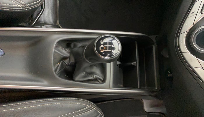 2021 Toyota Glanza G, Petrol, Manual, 23,463 km, Gear Lever