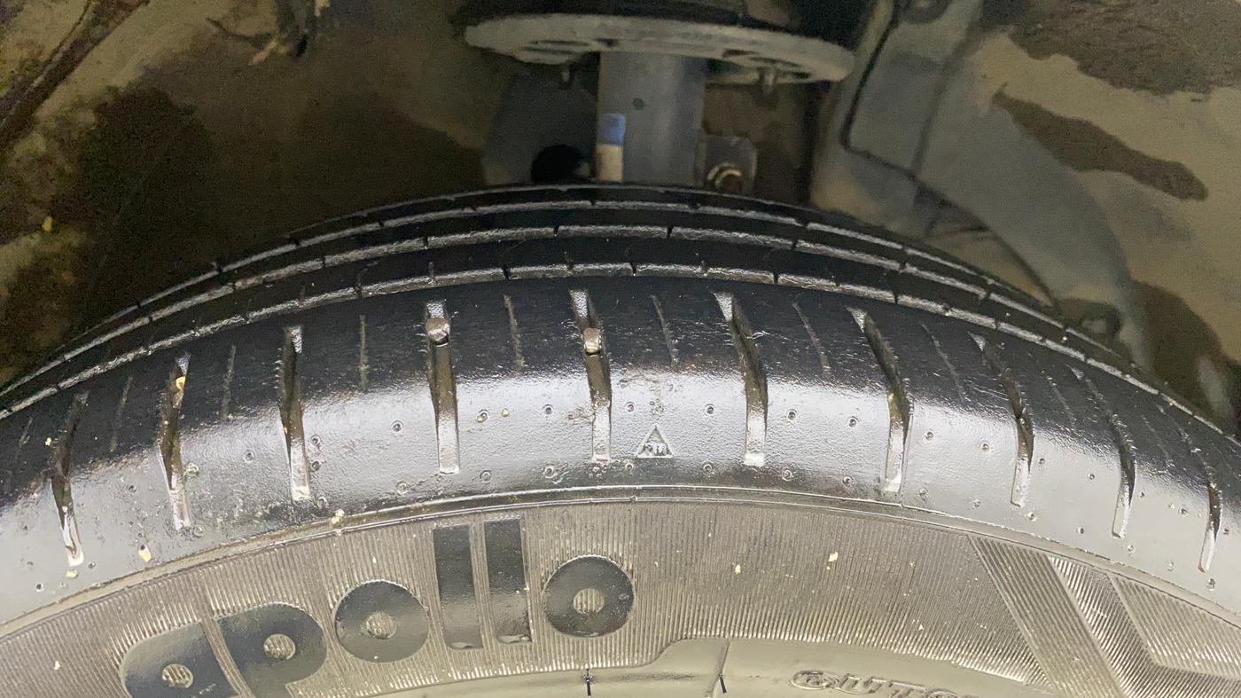 2021 Toyota Glanza G, Petrol, Manual, 23,463 km, Right Front Tyre Tread