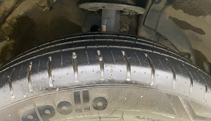 2021 Toyota Glanza G, Petrol, Manual, 23,463 km, Right Front Tyre Tread