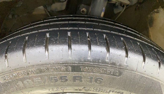 2021 Toyota Glanza G, Petrol, Manual, 23,463 km, Left Front Tyre Tread