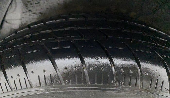 2012 Hyundai i20 MAGNA (O) 1.2, Petrol, Manual, 75,167 km, Right Rear Tyre Tread