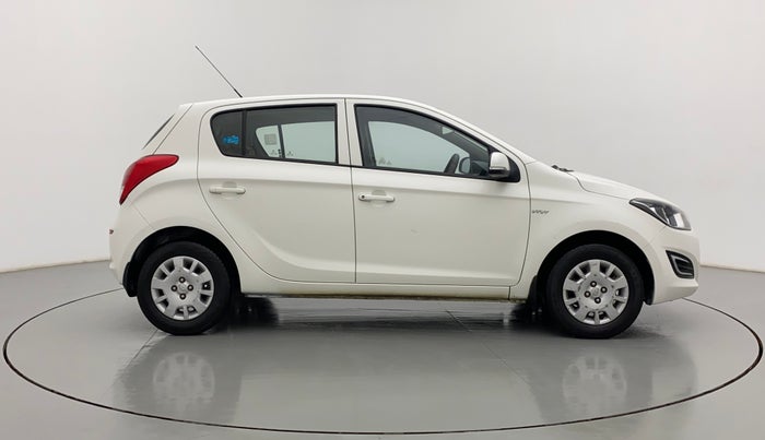 2012 Hyundai i20 MAGNA (O) 1.2, Petrol, Manual, 75,167 km, Right Side View
