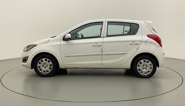 2013 Hyundai i20 MAGNA (O) 1.2, CNG, Manual, 84,781 km, Left Side
