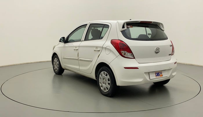 2013 Hyundai i20 MAGNA (O) 1.2, CNG, Manual, 84,781 km, Left Back Diagonal