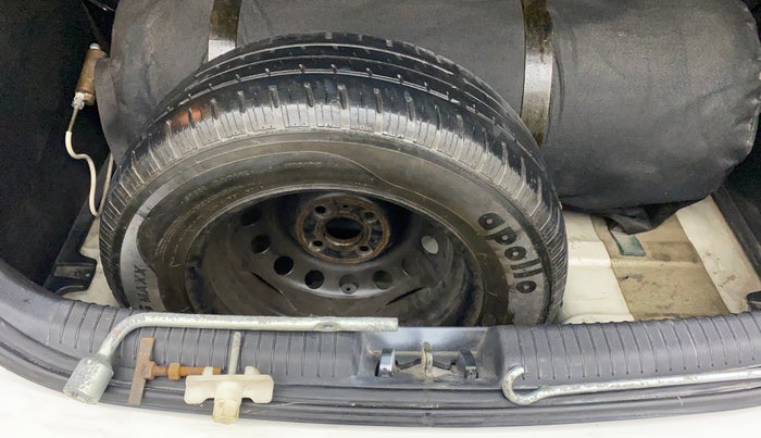 2013 Hyundai i20 MAGNA (O) 1.2, CNG, Manual, 84,781 km, Spare Tyre