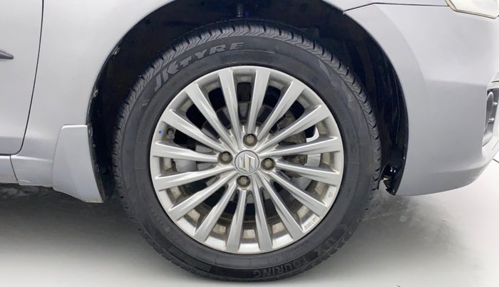 2015 Maruti Ciaz ZDI+, Diesel, Manual, 1,02,940 km, Right Front Wheel