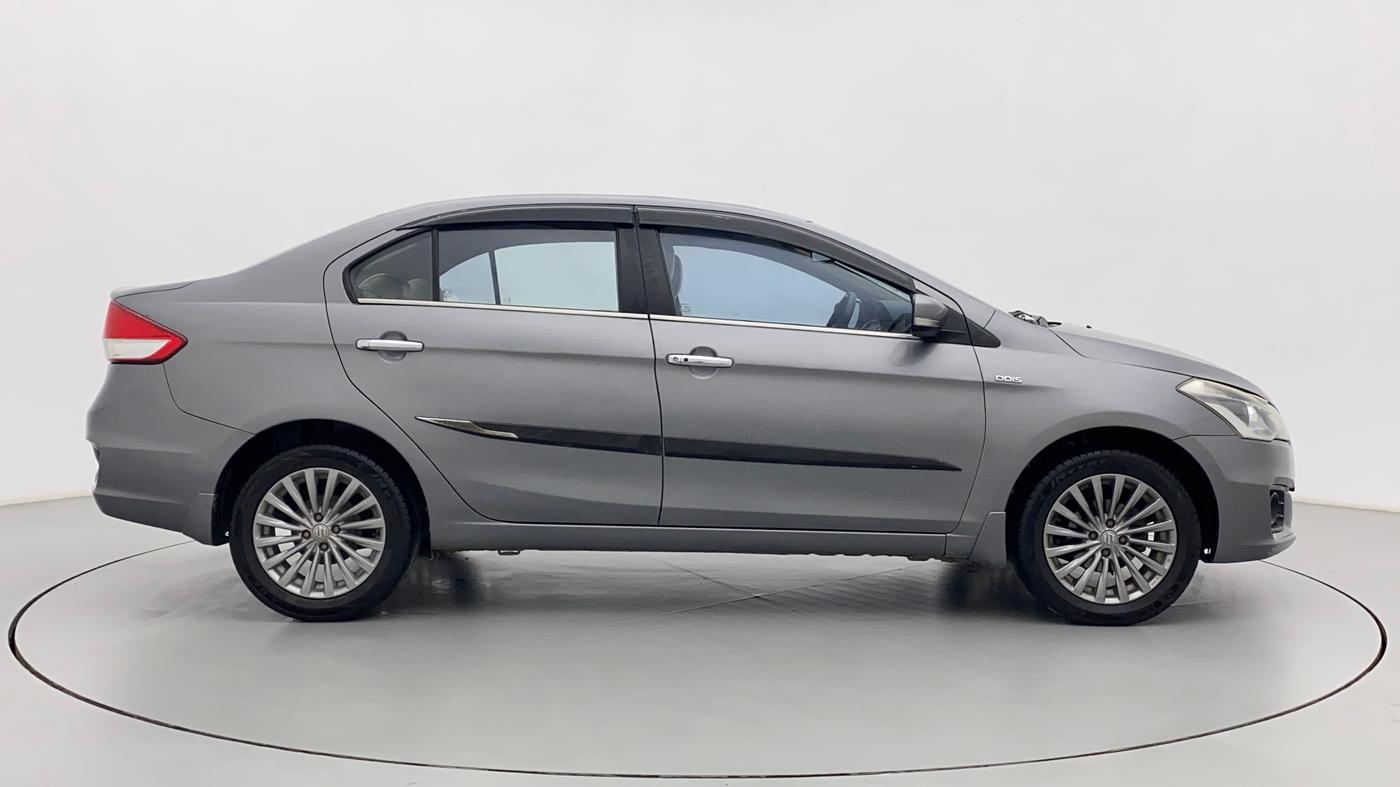 2015 Maruti Ciaz ZDI+, Diesel, Manual, 1,02,940 km, Right Side View