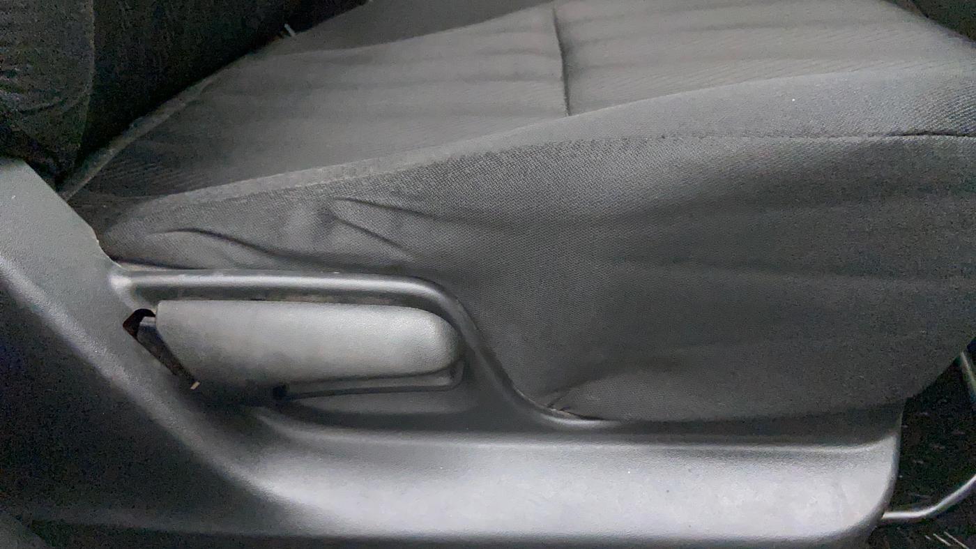 2014 Maruti Swift VXI, Petrol, Manual, 32,231 km, Driver Side Adjustment Panel