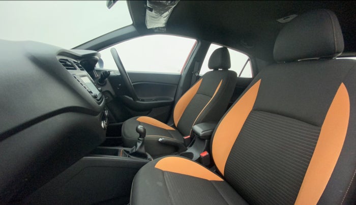 2017 Hyundai Elite i20 ASTA 1.2 DUAL TONE, Petrol, Manual, 41,248 km, Right Side Front Door Cabin