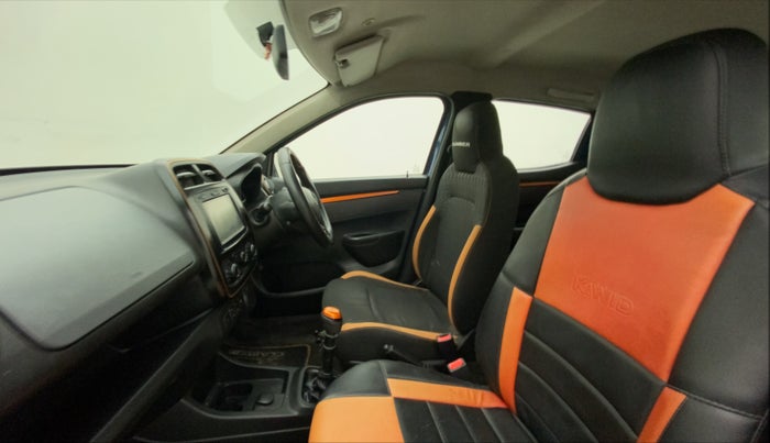 2017 Renault Kwid CLIMBER 1.0, CNG, Manual, 87,906 km, Right Side Front Door Cabin