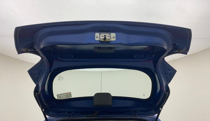 2017 Renault Kwid CLIMBER 1.0, CNG, Manual, 87,906 km, Boot Door Open