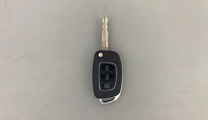 2017 Hyundai Elite i20 SPORTZ 1.2, Petrol, Manual, 54,263 km, Key Close Up