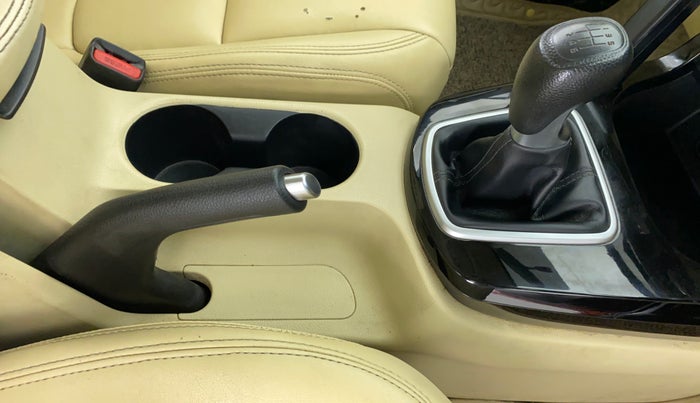 2019 KIA SELTOS HTK PLUS 1.5 DIESEL, Diesel, Manual, 25,067 km, Gear Lever