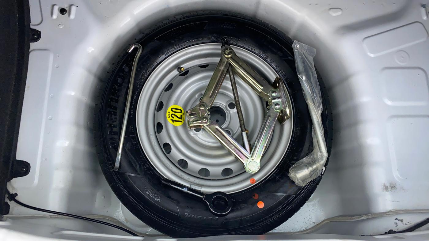 2019 Hyundai NEW SANTRO SPORTZ 1.1, Petrol, Manual, Spare Tyre