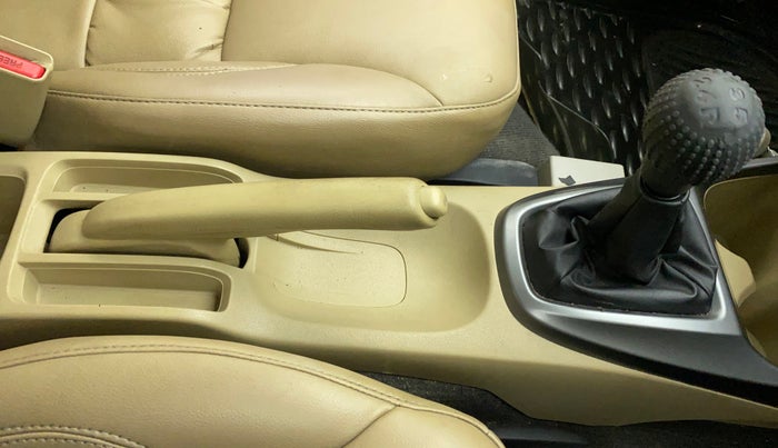2013 Honda City 1.5L I-VTEC E MT, Petrol, Manual, 54,833 km, Gear Lever