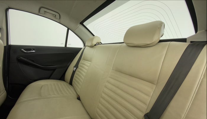 2016 Tata Zest XT PETROL, Petrol, Manual, 72,995 km, Right Side Rear Door Cabin