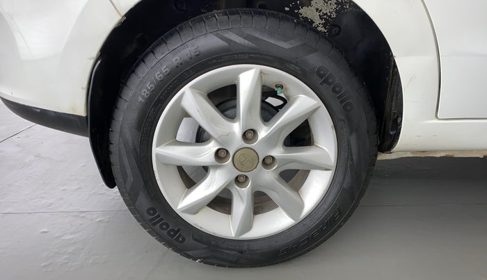 2016 Tata Zest XT PETROL, Petrol, Manual, 72,995 km, Right Rear Wheel