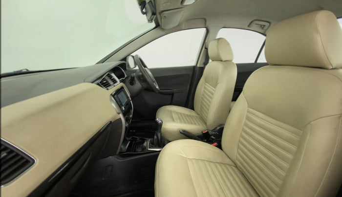 2016 Tata Zest XT PETROL, Petrol, Manual, 72,995 km, Right Side Front Door Cabin