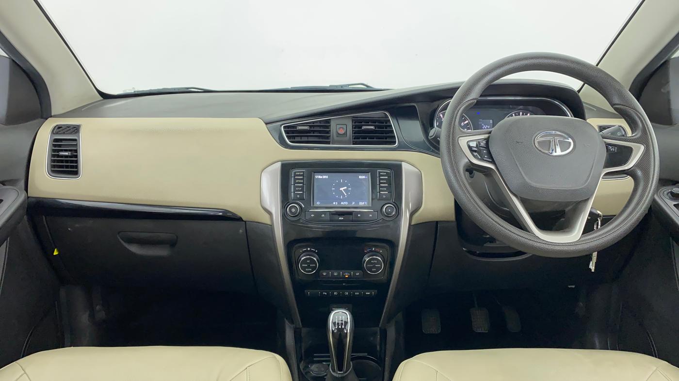 2016 Tata Zest XT PETROL, Petrol, Manual, 72,995 km, Dashboard