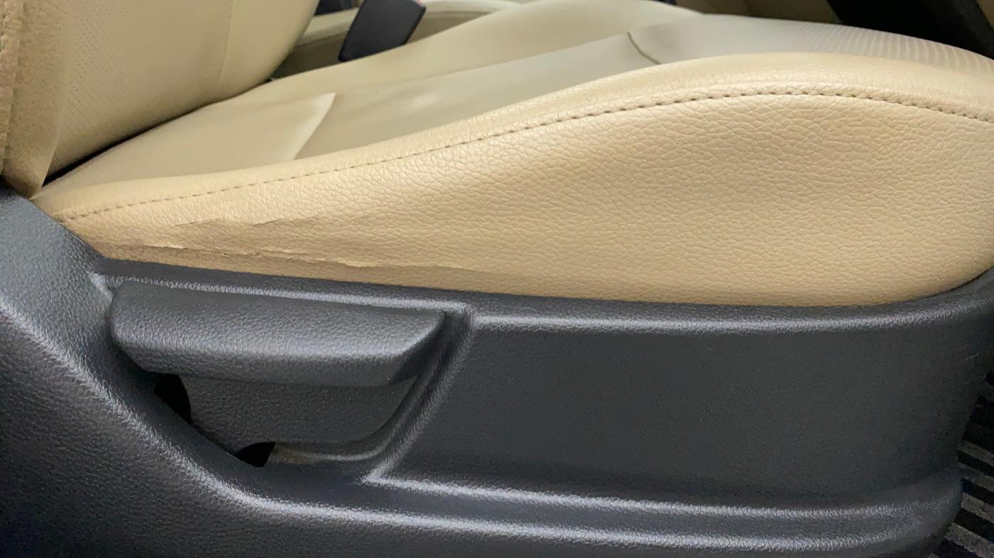 2018 Hyundai Eon ERA PLUS, Petrol, Manual, 53,116 km, Driver Side Adjustment Panel