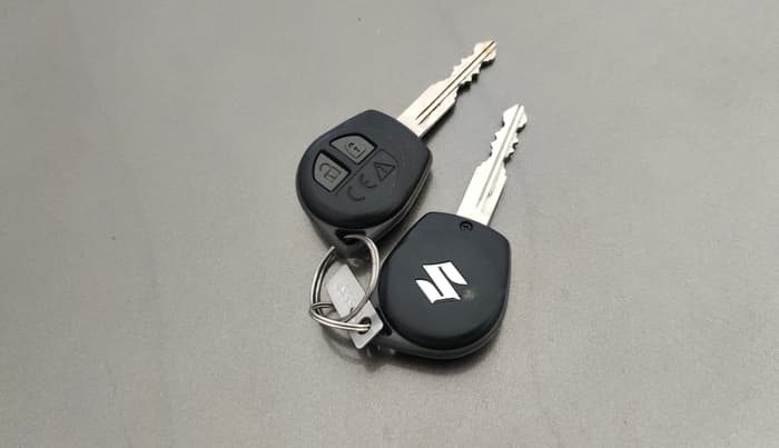 2021 Maruti Swift VXI AMT, Petrol, Automatic, 37,925 km, Key Close Up