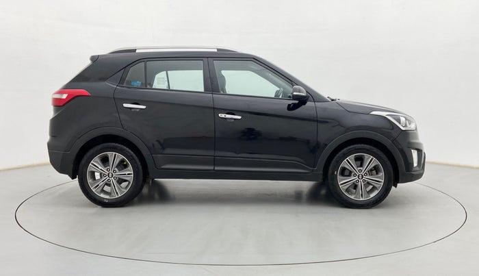 2017 Hyundai Creta SX (O) 1.6 DIESEL, Diesel, Manual, 97,161 km, Right Side View