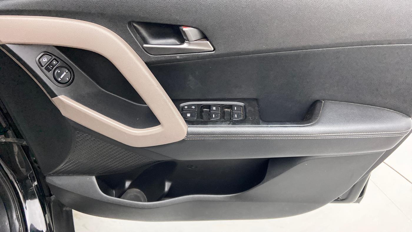 2017 Hyundai Creta SX (O) 1.6 DIESEL, Diesel, Manual, 97,161 km, Driver Side Door Panels Control