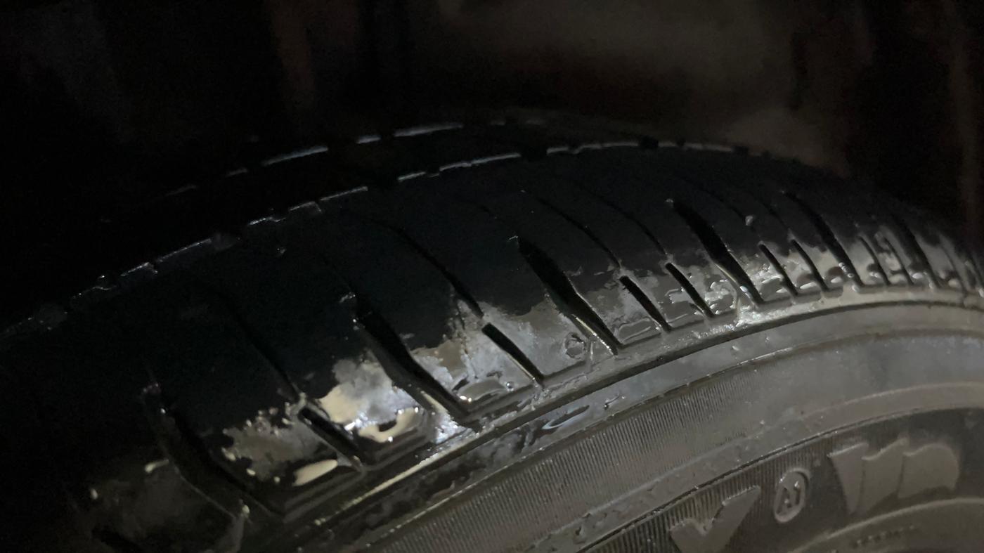 2017 Tata Tiago XZA PETROL, Petrol, Automatic, 85,002 km, Right Rear Tyre Tread