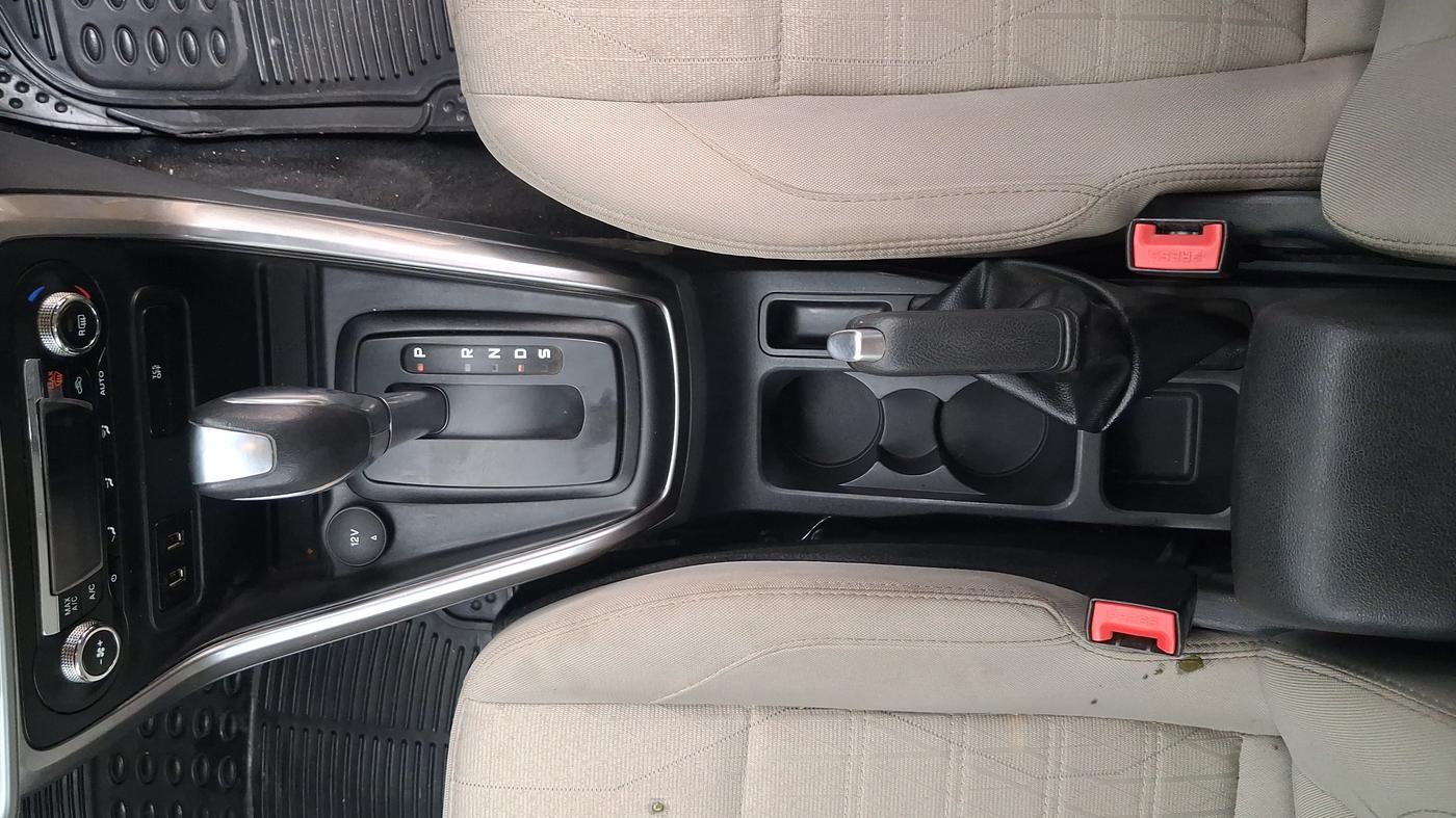 2020 Ford Ecosport TITANIUM + 1.5L PETROL AT, Petrol, Automatic, 46,934 km, Gear Lever