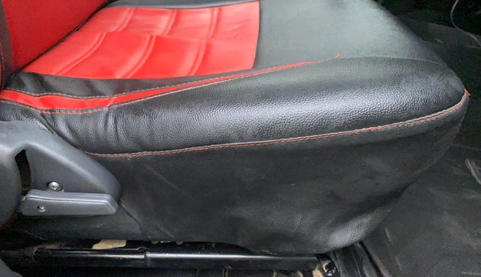 2016 Maruti Alto 800 LXI, Petrol, Manual, 58,943 km, Driver Side Adjustment Panel