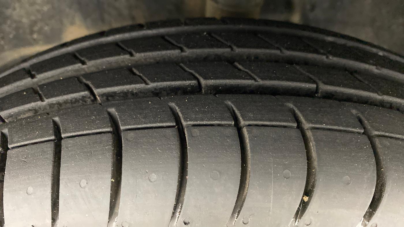 2013 Maruti Alto 800 LXI, Petrol, Manual, 44,494 km, Left Front Tyre Tread