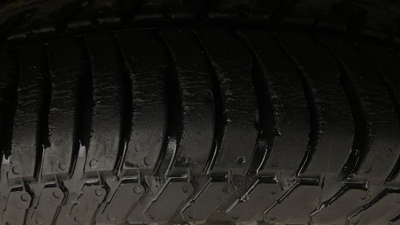 2016 Ford Ecosport TITANIUM 1.5L PETROL AT, Petrol, Automatic, 41,412 km, Right Front Tyre Tread