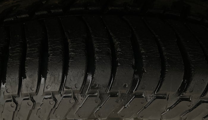 2016 Ford Ecosport TITANIUM 1.5L PETROL AT, Petrol, Automatic, 41,412 km, Right Front Tyre Tread