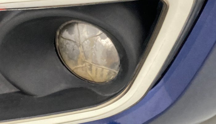 2019 Maruti Swift VXI AMT, Petrol, Automatic, 54,842 km, Left fog light - Not working