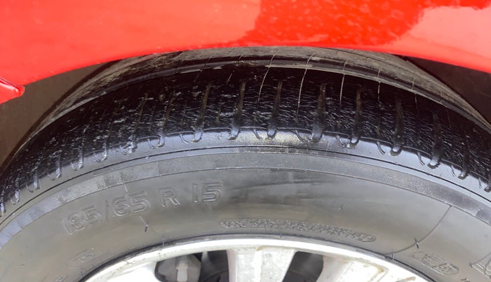 2015 Volkswagen Polo GT TSI AT, Petrol, Automatic, 1,08,230 km, Left Front Tyre Tread