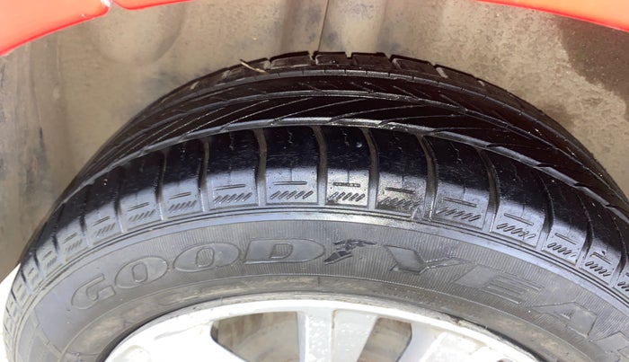 2015 Volkswagen Polo GT TSI AT, Petrol, Automatic, 1,08,230 km, Right Rear Tyre Tread