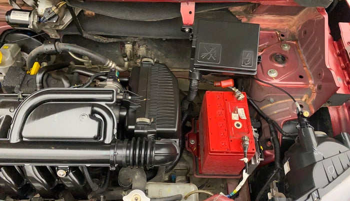 2016 Renault Kwid RXT 1.0, Petrol, Manual, 35,296 km, Engine View - Left