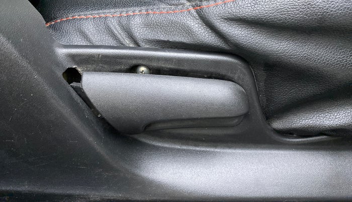 2013 Maruti Swift VXI D, Petrol, Manual, 76,272 km, Driver Side Adjustment Panel